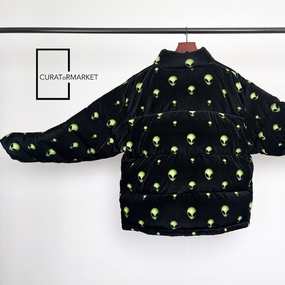 Vetements: RARE Space Alien Head Velvet Down Padded Puffer Jacket FW22 - Picture 5 of 16